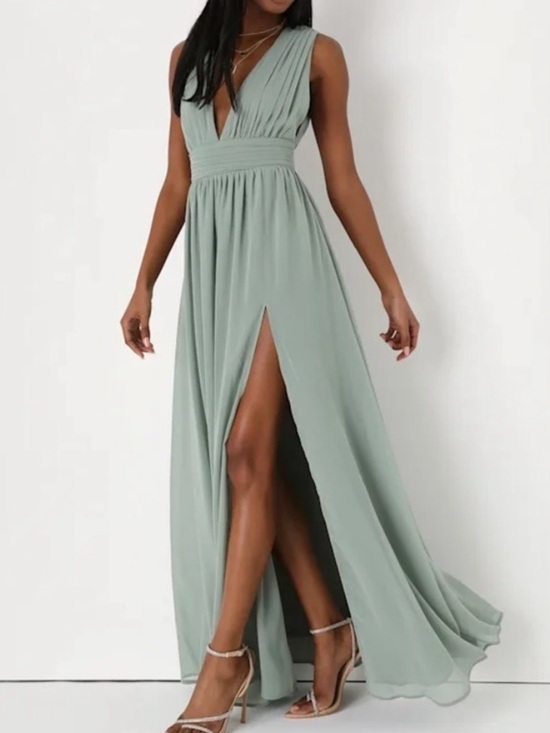 Lulus Dresses & Skirts - NWT Lulus Heavenly Hues Sage Brush Maxi Dress V Neck Plunge Neckline Size Small